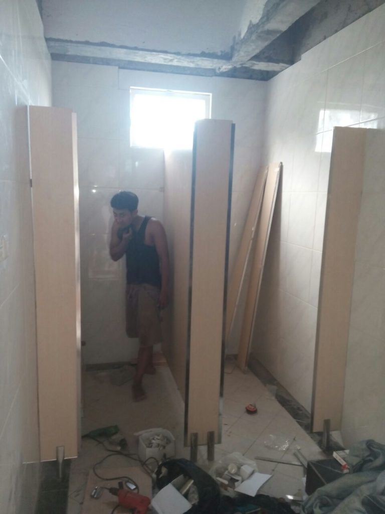 Proyek Toiletcubicle tol Surabaya Mojokerto