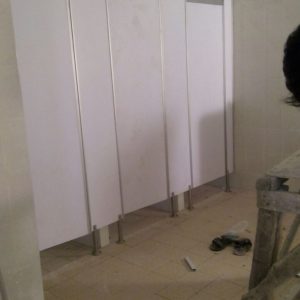 Proses Pemasangan Cubicle Toilet PVC Board BLKI